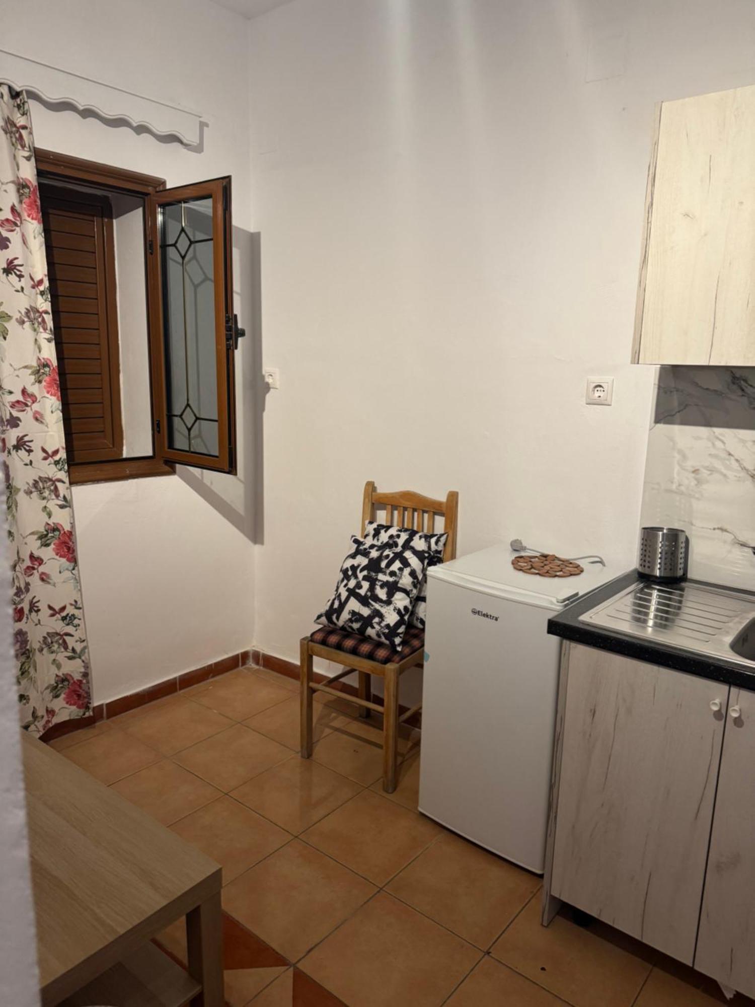 Apartment Rina Saranda Extérieur photo